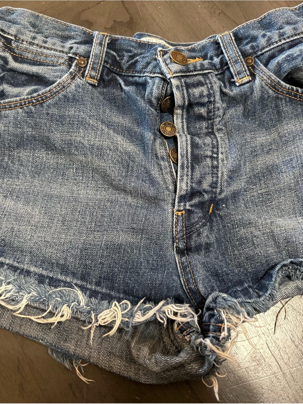 Free People W26 Medium Wash Denim Shorts